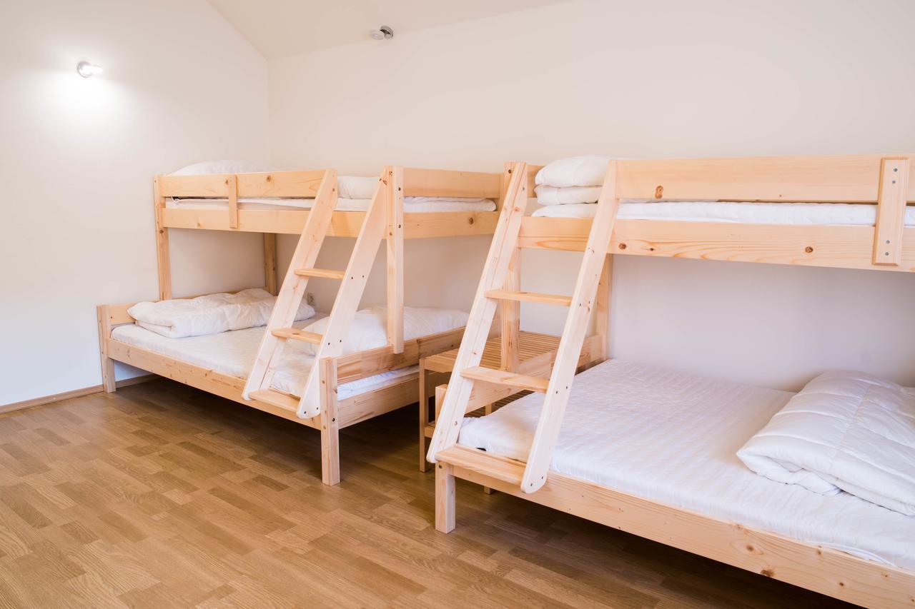 Hostel Hisa Na Travniku Dob ภายนอก รูปภาพ